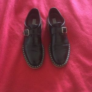 Stella McCartney shies